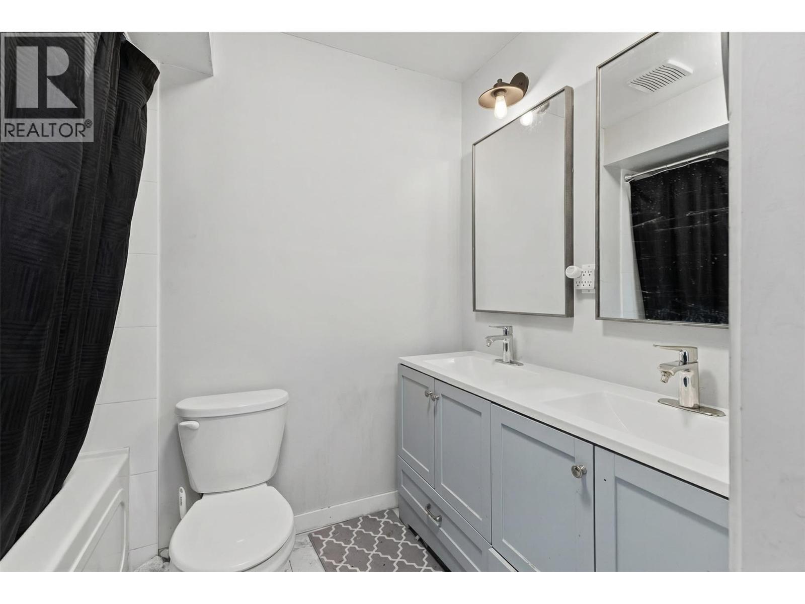  1541 Eagle Rock Road, Spallumcheen