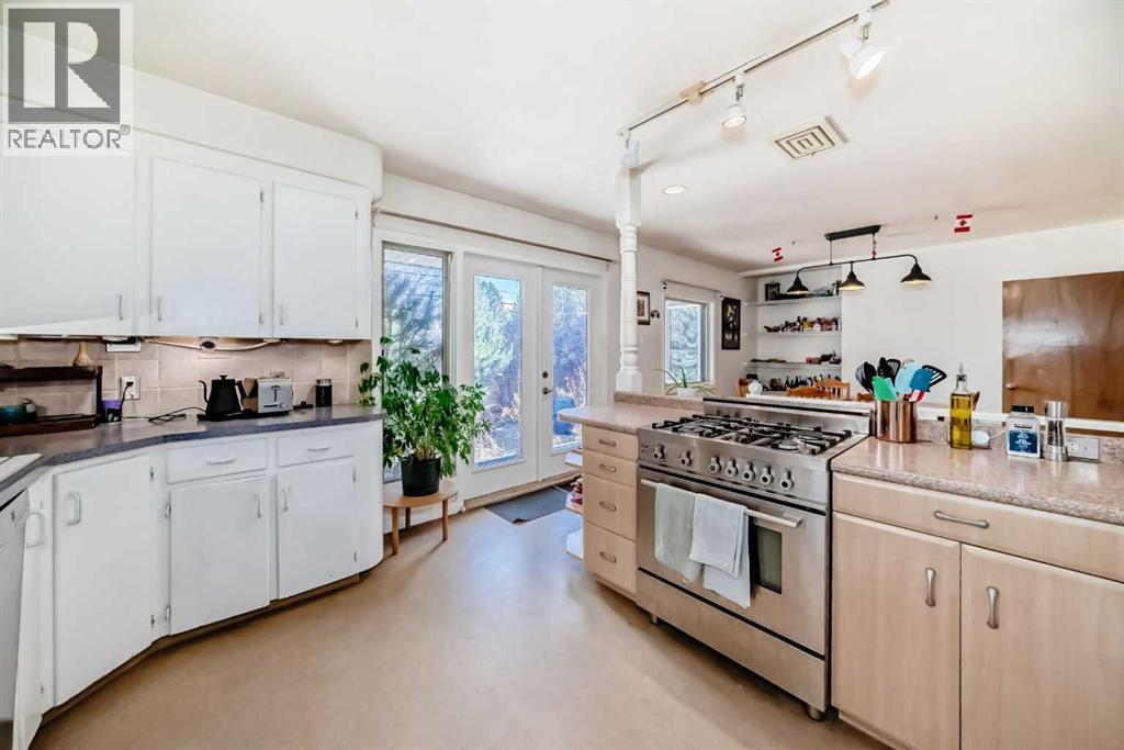 Single Family House Bungalow for Sale in  Capitol Hill Crescent NW Banff Trail Calgary 