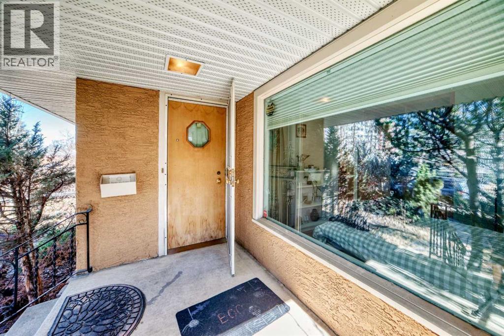 Single Family House Bungalow for Sale in  Capitol Hill Crescent NW Banff Trail Calgary 