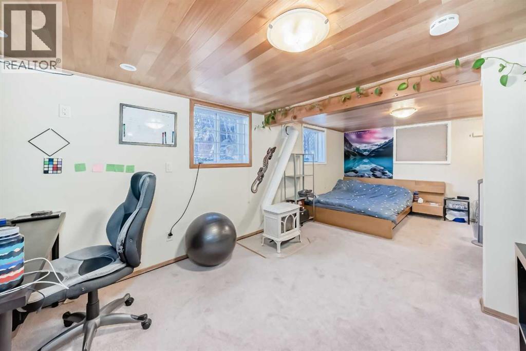 Single Family House Bungalow for Sale in  Capitol Hill Crescent NW Banff Trail Calgary 