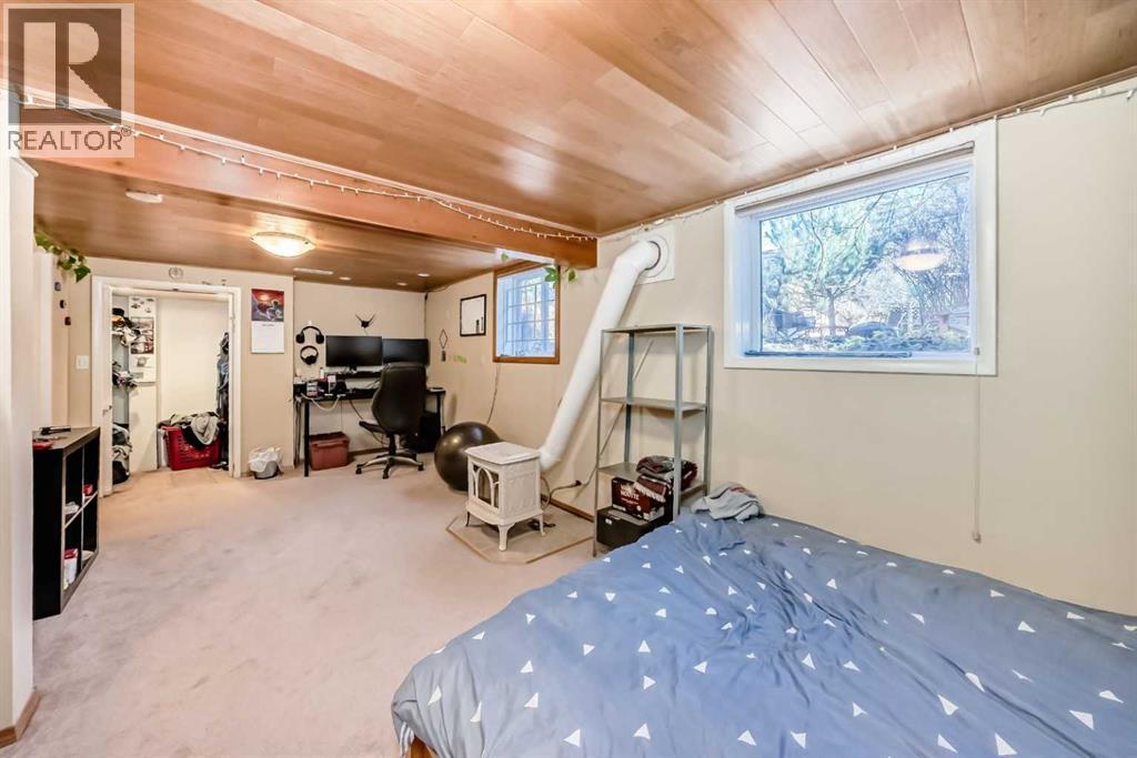 Single Family House Bungalow for Sale in  Capitol Hill Crescent NW Banff Trail Calgary 