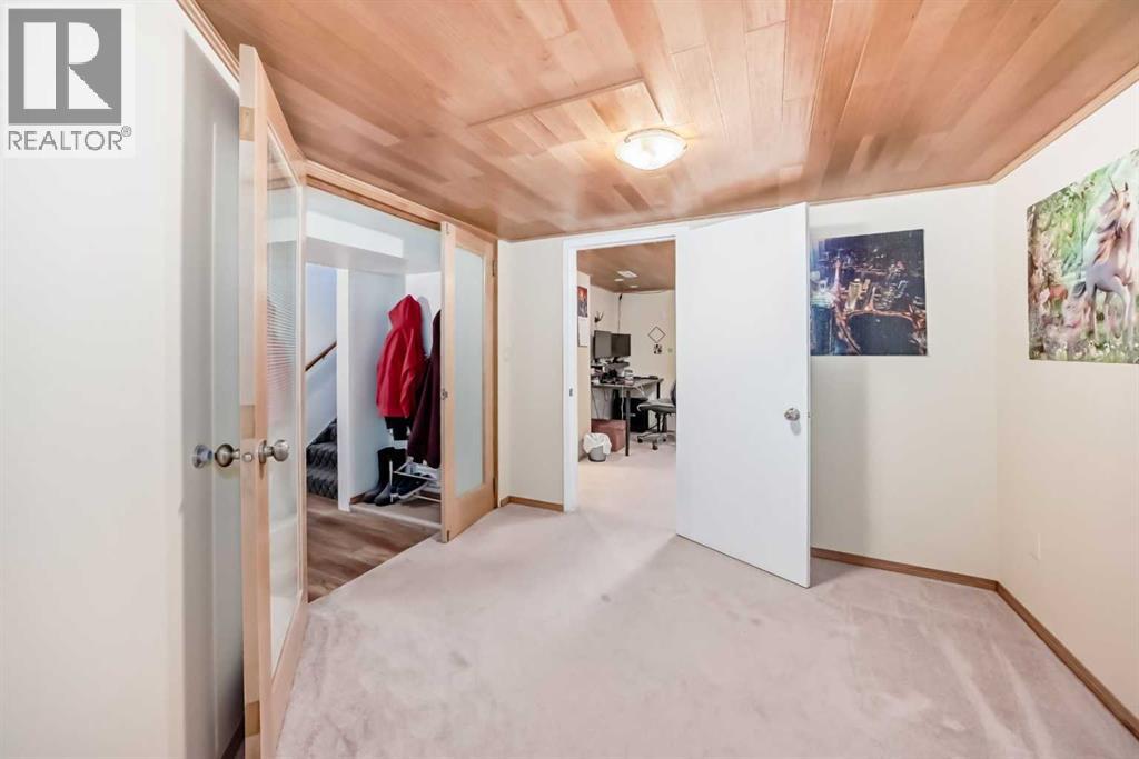 Single Family House Bungalow for Sale in  Capitol Hill Crescent NW Banff Trail Calgary 