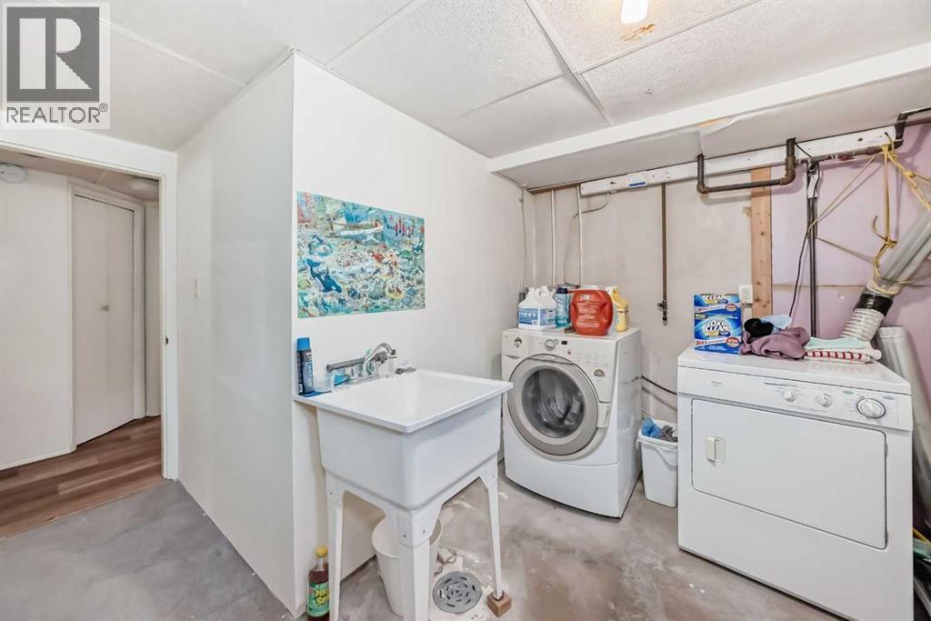 Single Family House Bungalow for Sale in  Capitol Hill Crescent NW Banff Trail Calgary 