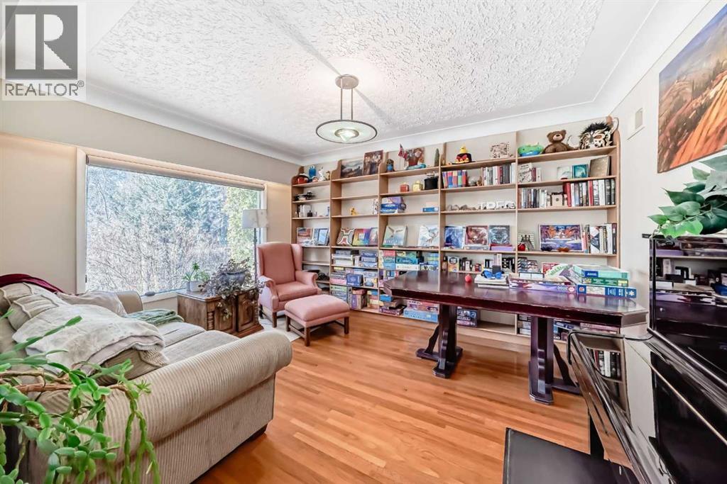 Single Family House Bungalow for Sale in  Capitol Hill Crescent NW Banff Trail Calgary 