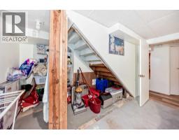 2328 Capitol Hill Crescent Nw, Calgary, AB T2M4C1 Photo 37