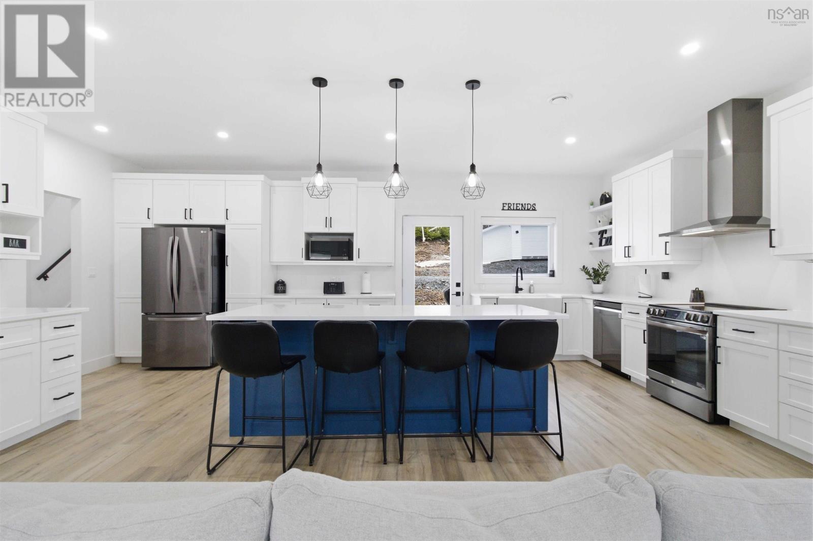 Property 20 of 50 of 30 Cove Road