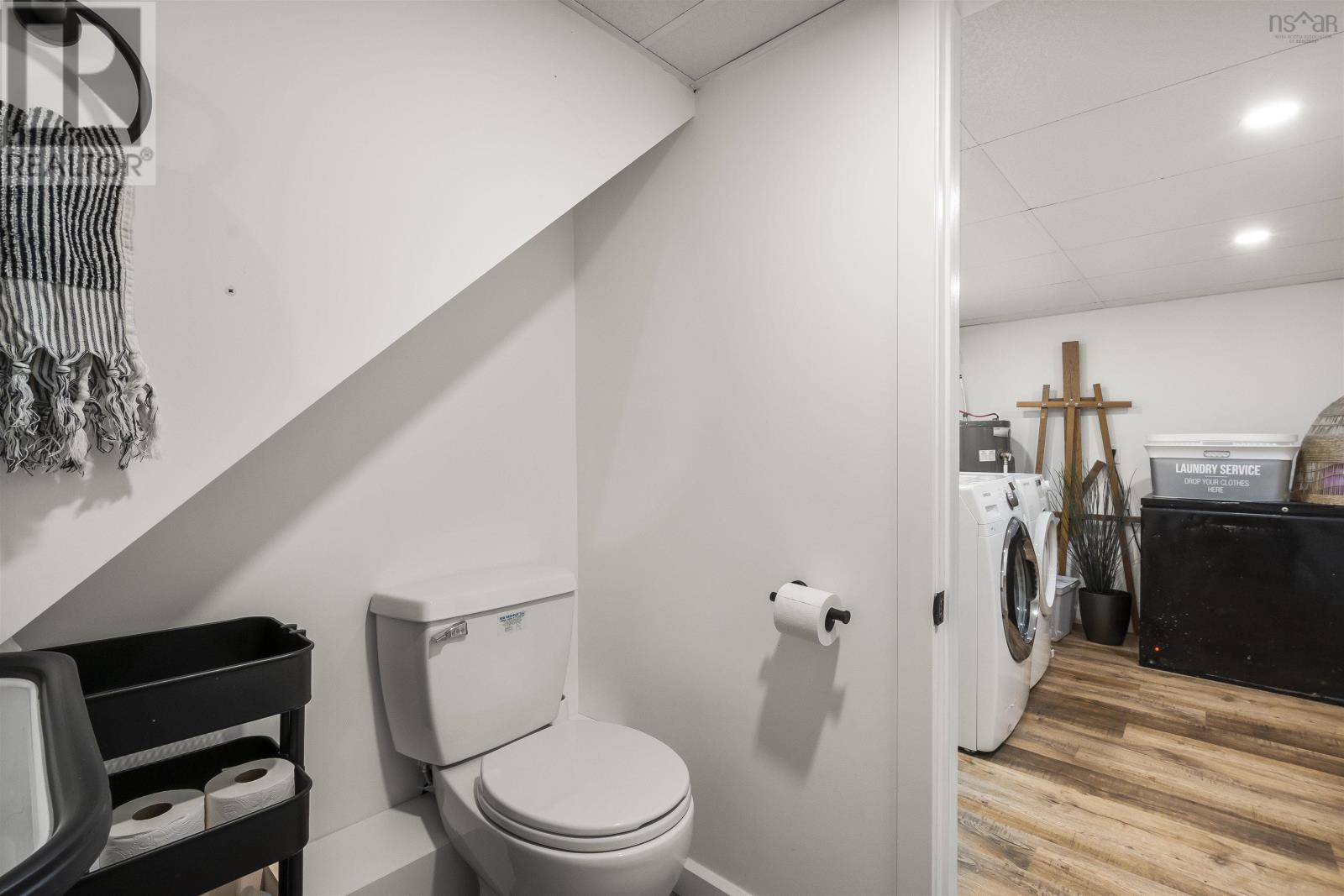 Property 30 of 46 of 2881 Vincent Street