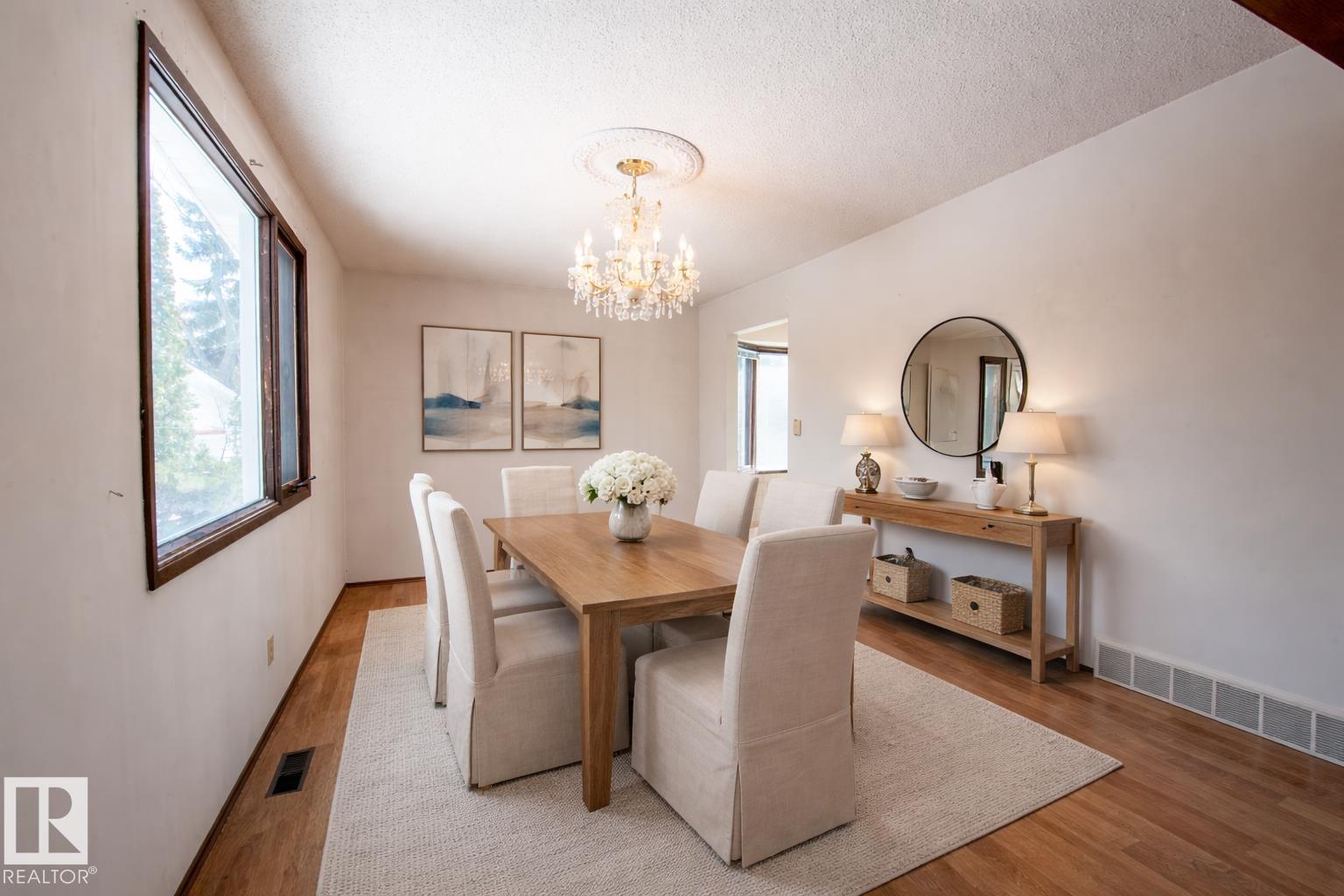 10619 35 AV NW, Edmonton