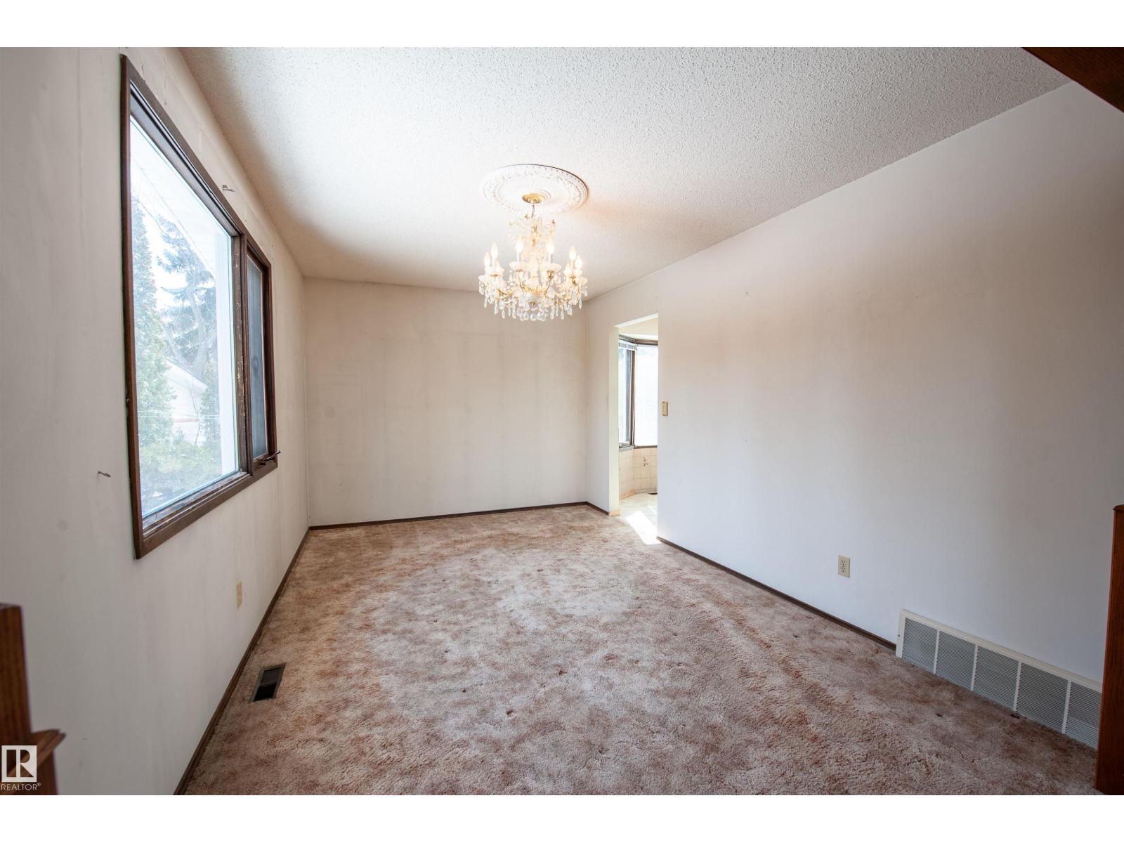 10619 35 AV NW, Edmonton