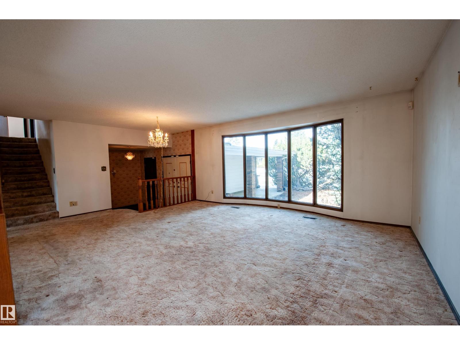 10619 35 AV NW, Edmonton