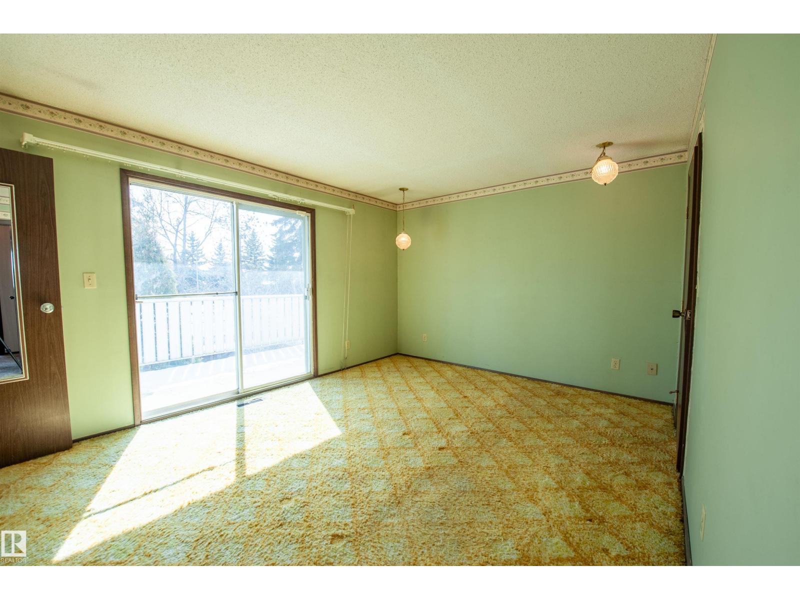 10619 35 AV NW, Edmonton