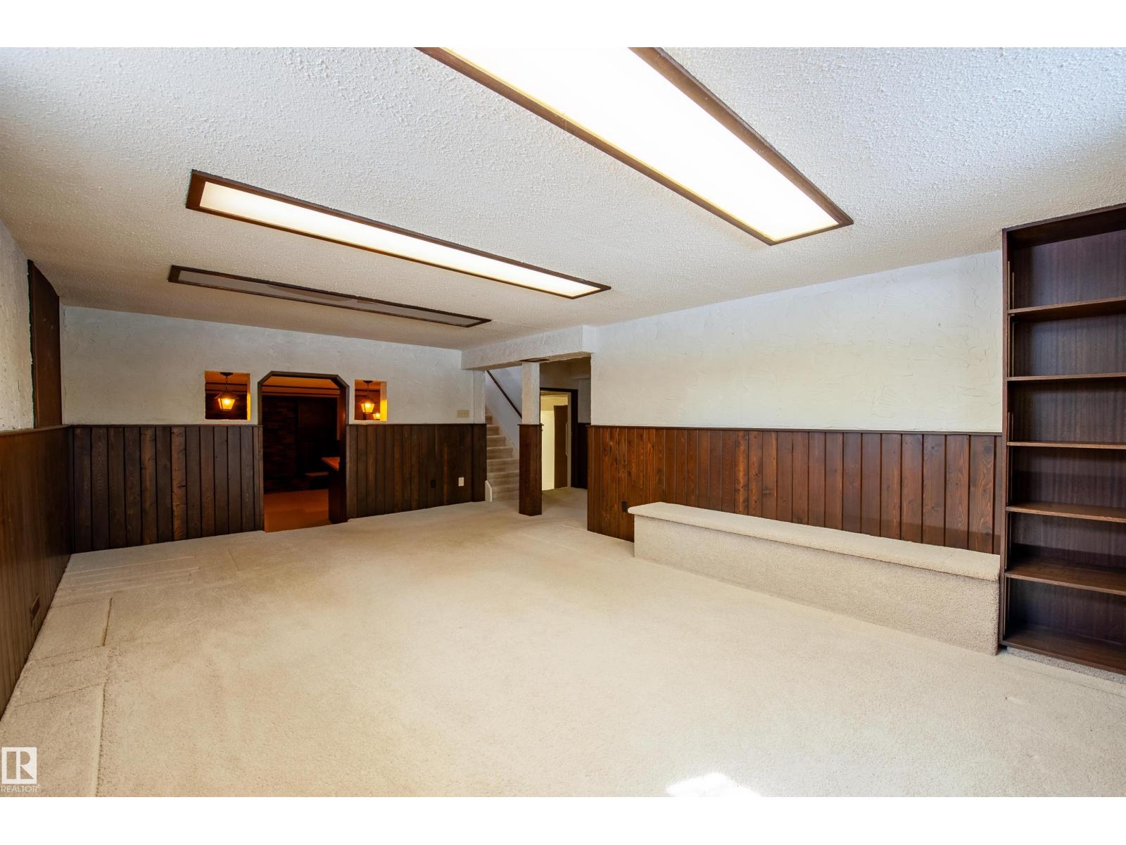 10619 35 AV NW, Edmonton