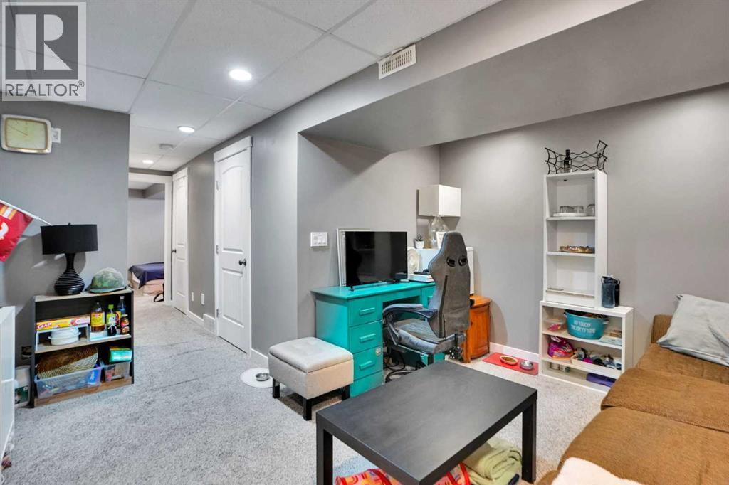 Single Family House for Sale in  Cramond Green SE Cranston Calgary 