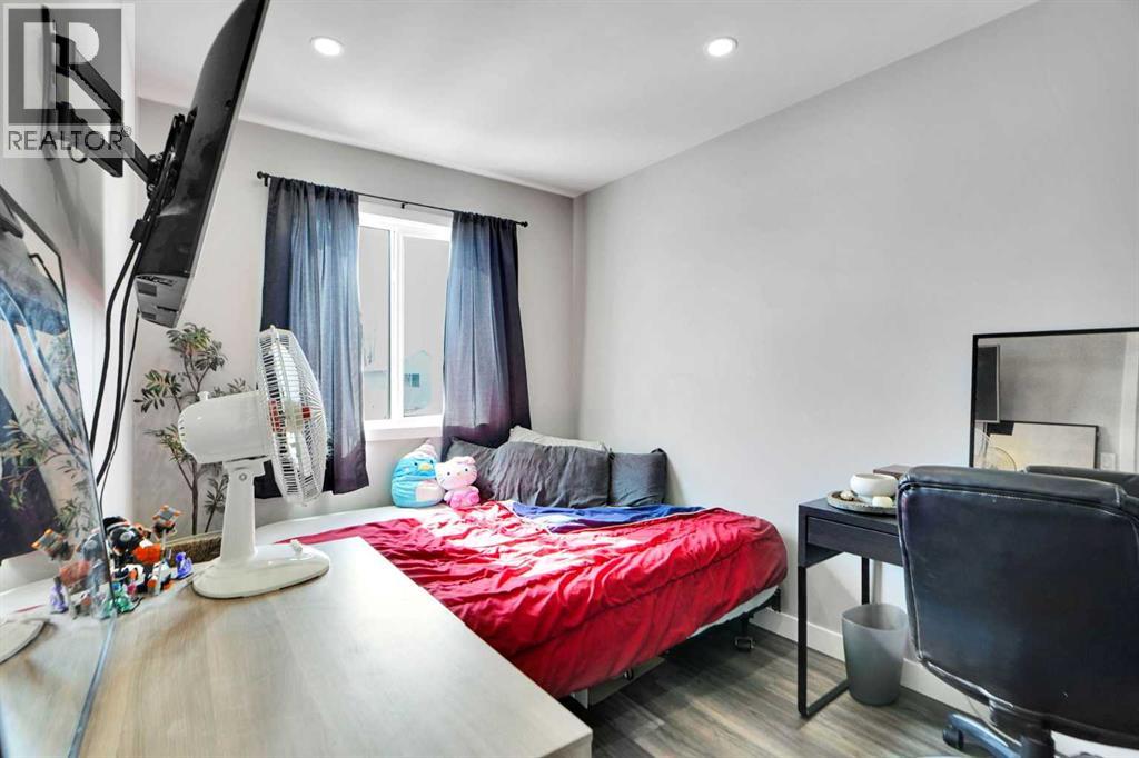 Single Family House for Sale in  Cramond Green SE Cranston Calgary 