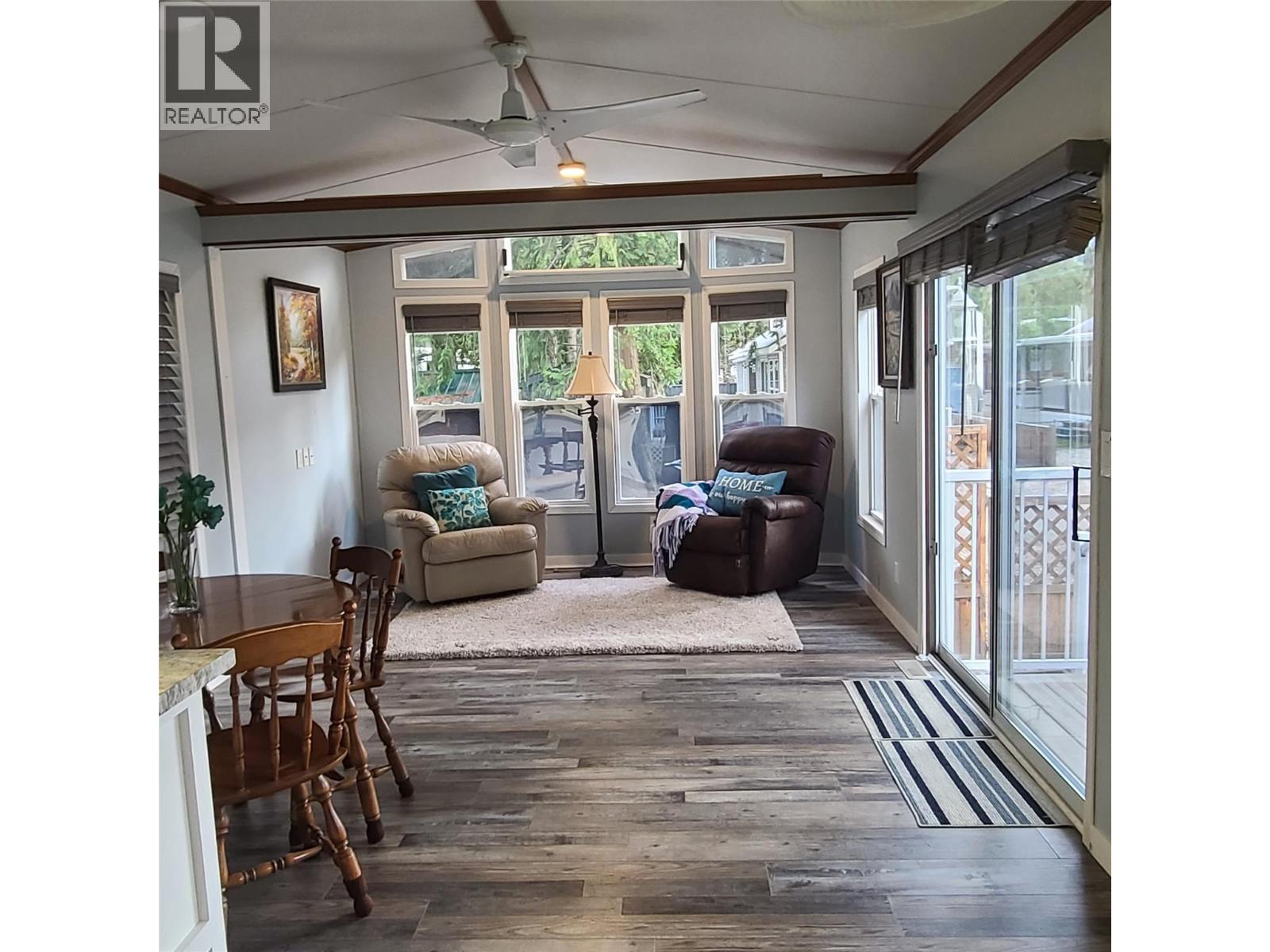 8 3980 Squilax Anglemont Road, Scotch Creek