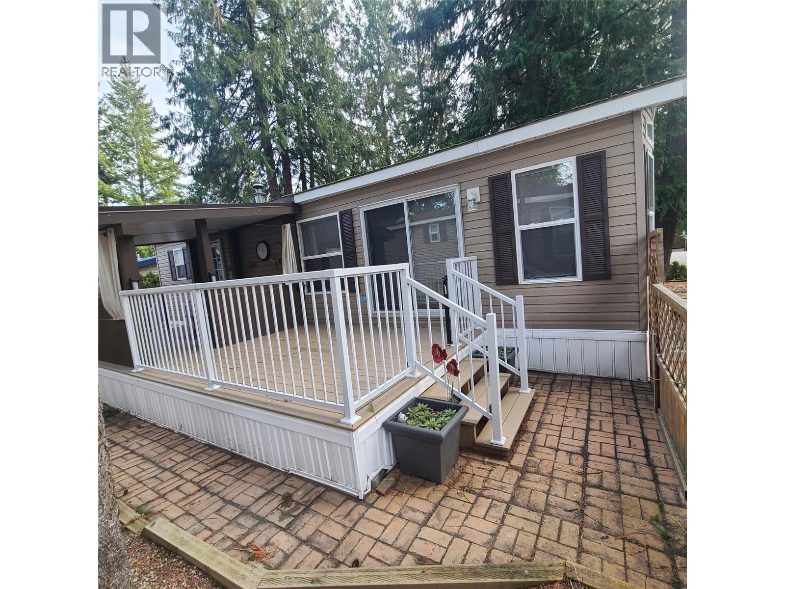 8 3980 Squilax Anglemont Road, Scotch Creek