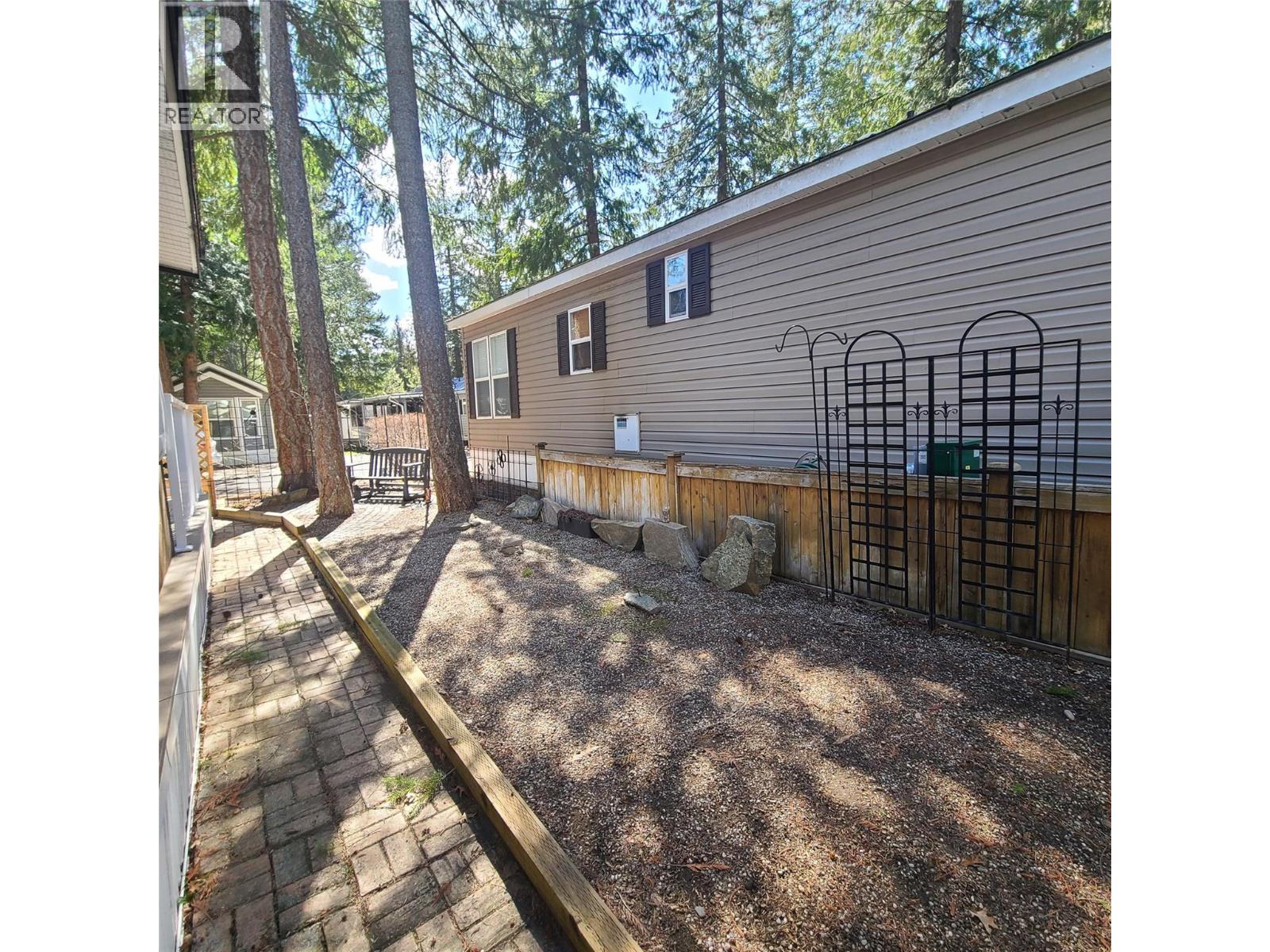 8 3980 Squilax Anglemont Road, Scotch Creek