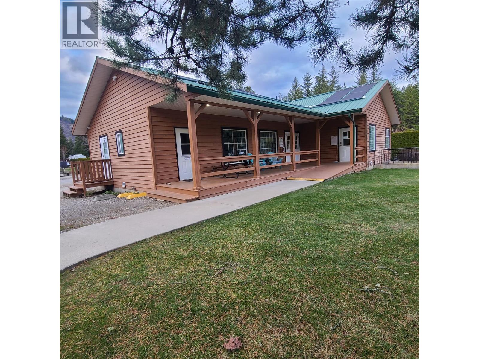 8 3980 Squilax Anglemont Road, Scotch Creek