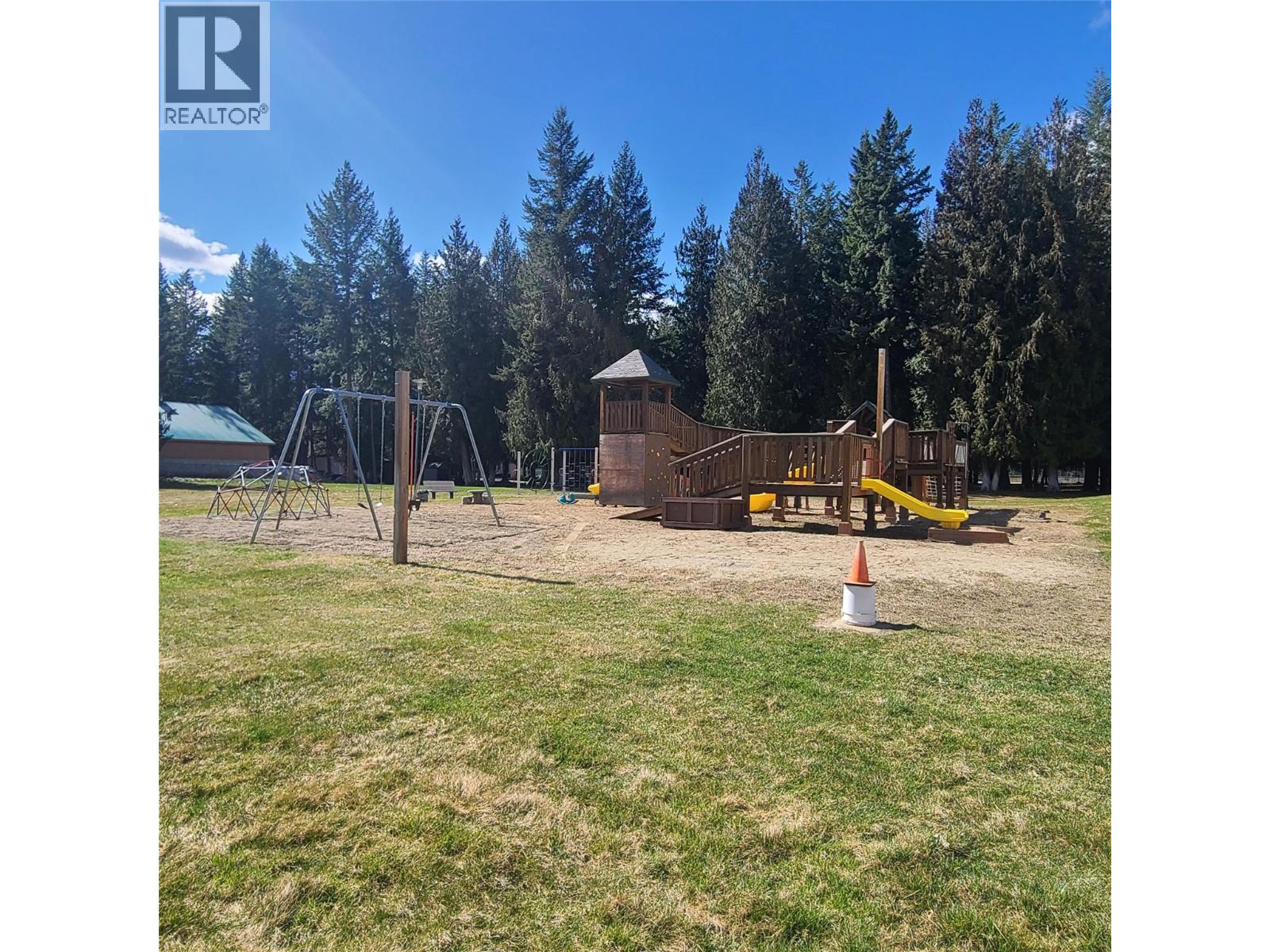 8 3980 Squilax Anglemont Road, Scotch Creek