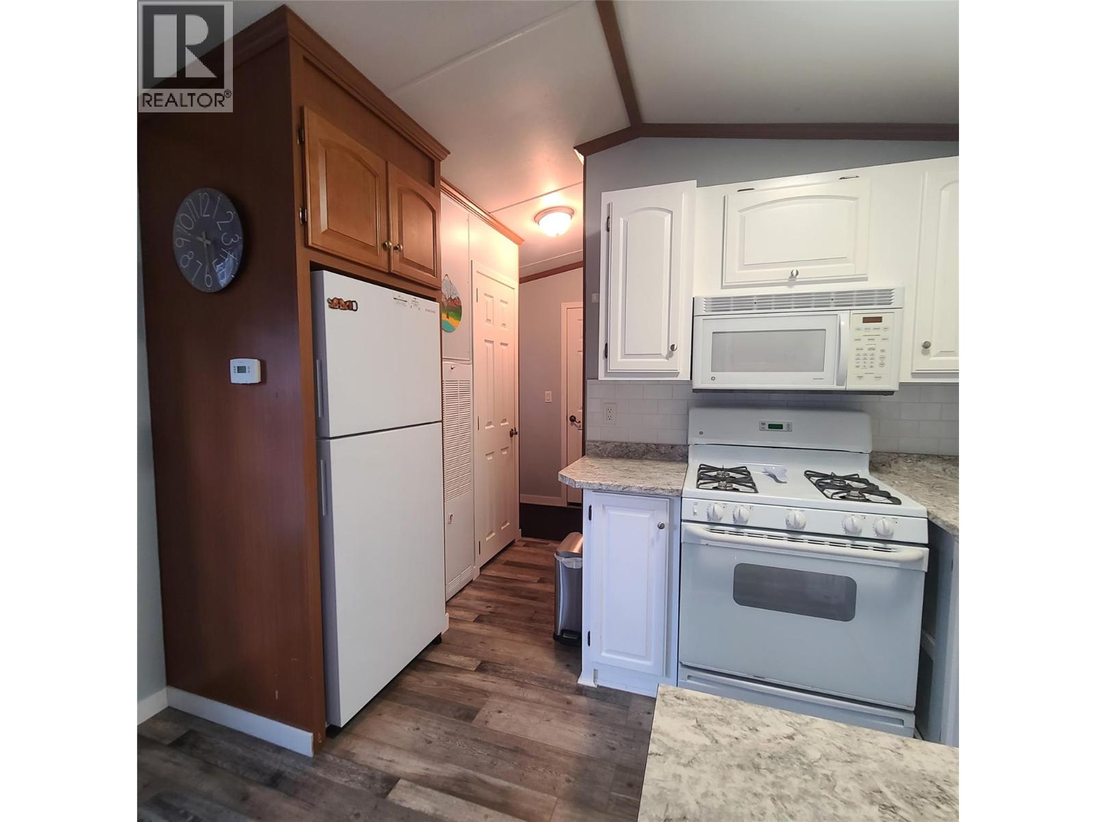 8 3980 Squilax Anglemont Road, Scotch Creek