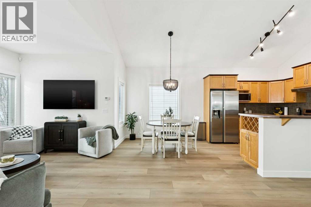 Single Family House Bungalow for Sale in  Everridge Drive SW Evergreen Calgary 