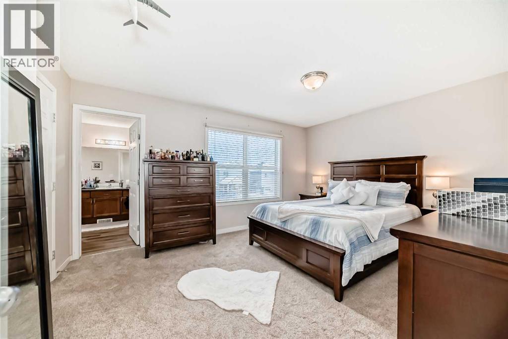 Single Family House for Sale in  Saddleridge Close NE Saddle Ridge Calgary 