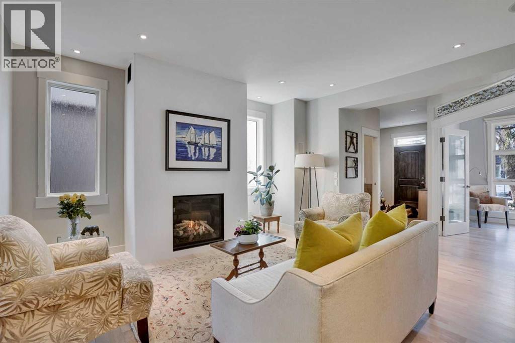 Single Family House for Sale in   Street SW Altadore Calgary 