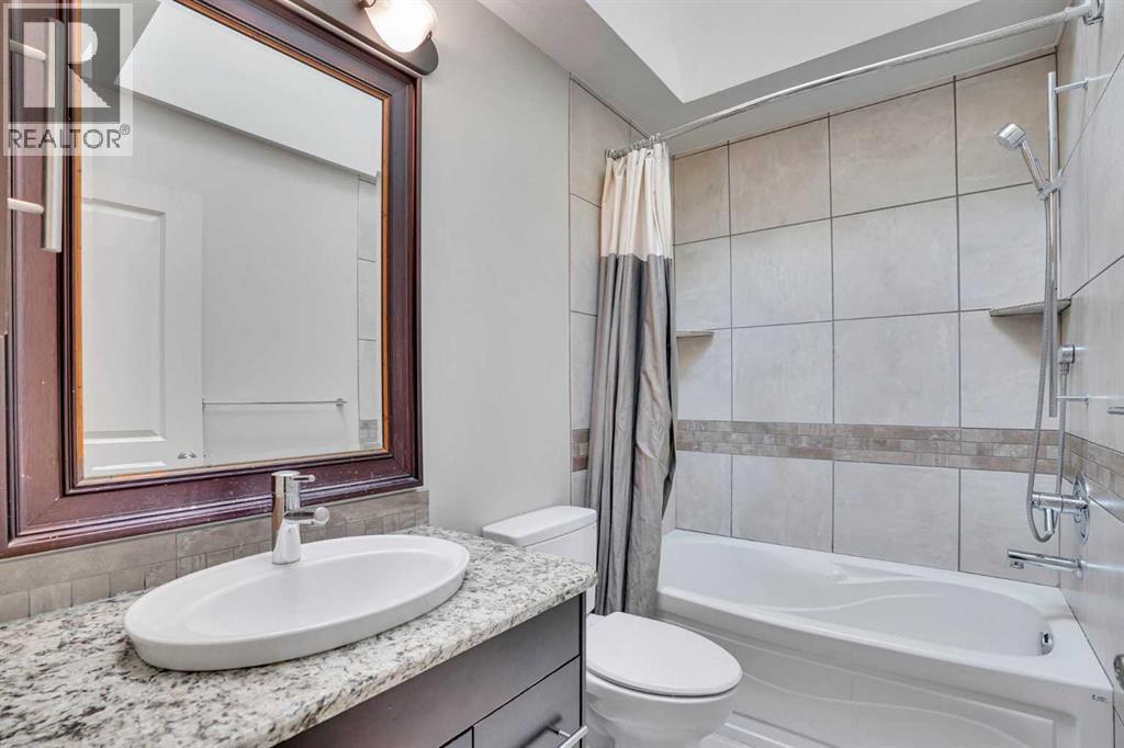 Single Family House for Sale in   Street SW Altadore Calgary 