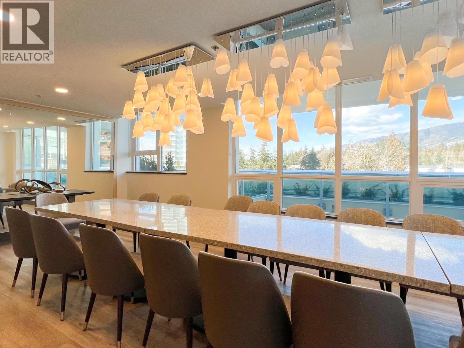 807 1675 LIONS GATE LANE, North Vancouver