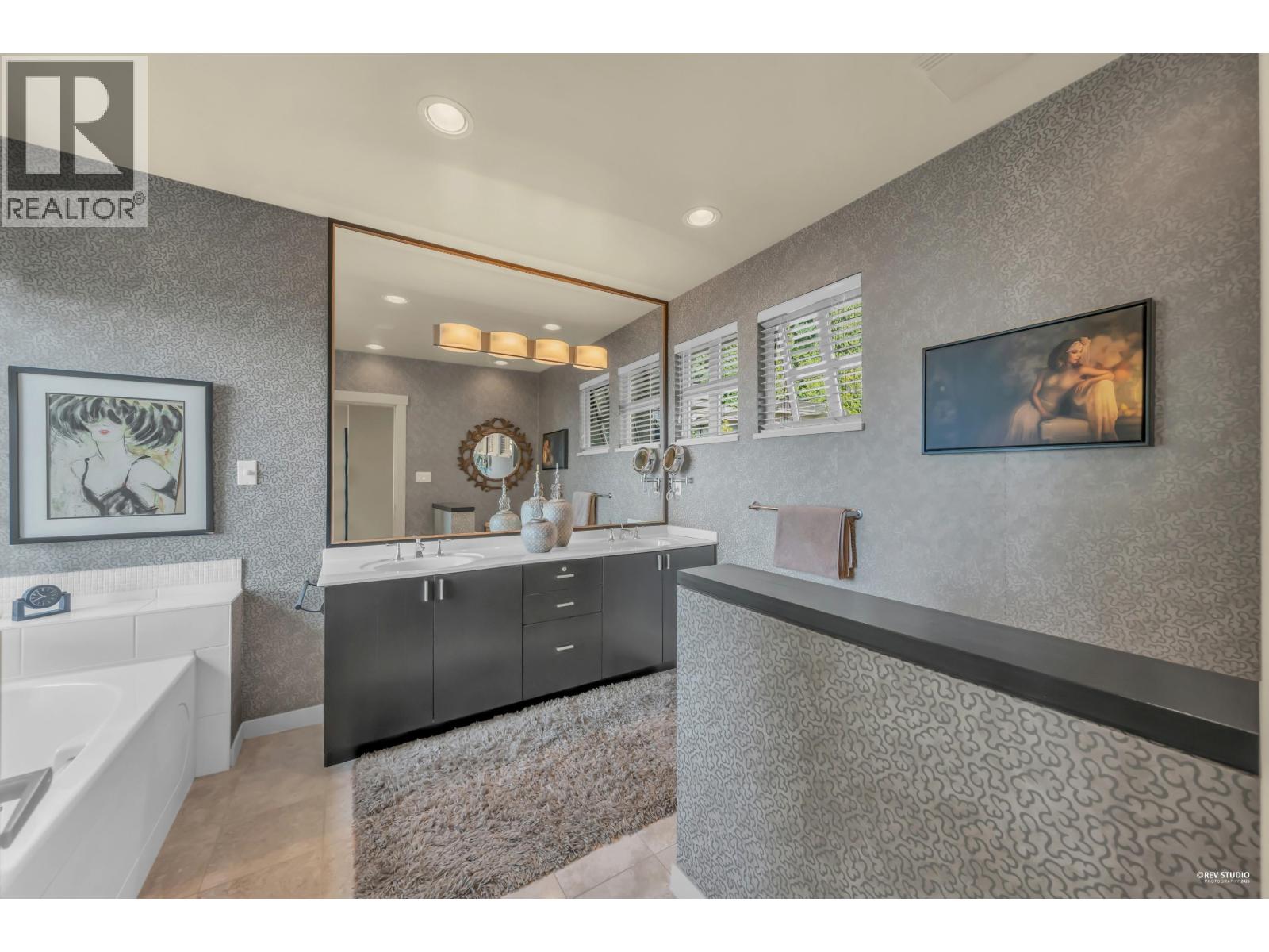 2472 SHADBOLT LANE, West Vancouver