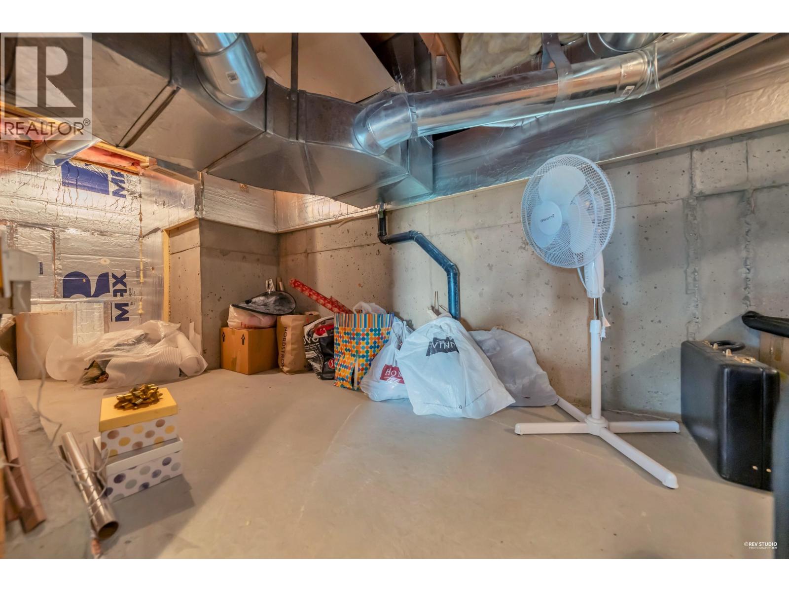 2472 SHADBOLT LANE, West Vancouver