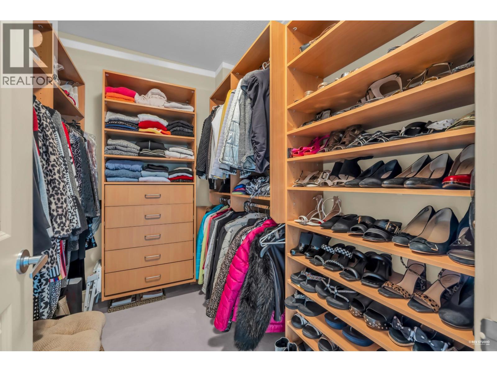 2472 SHADBOLT LANE, West Vancouver