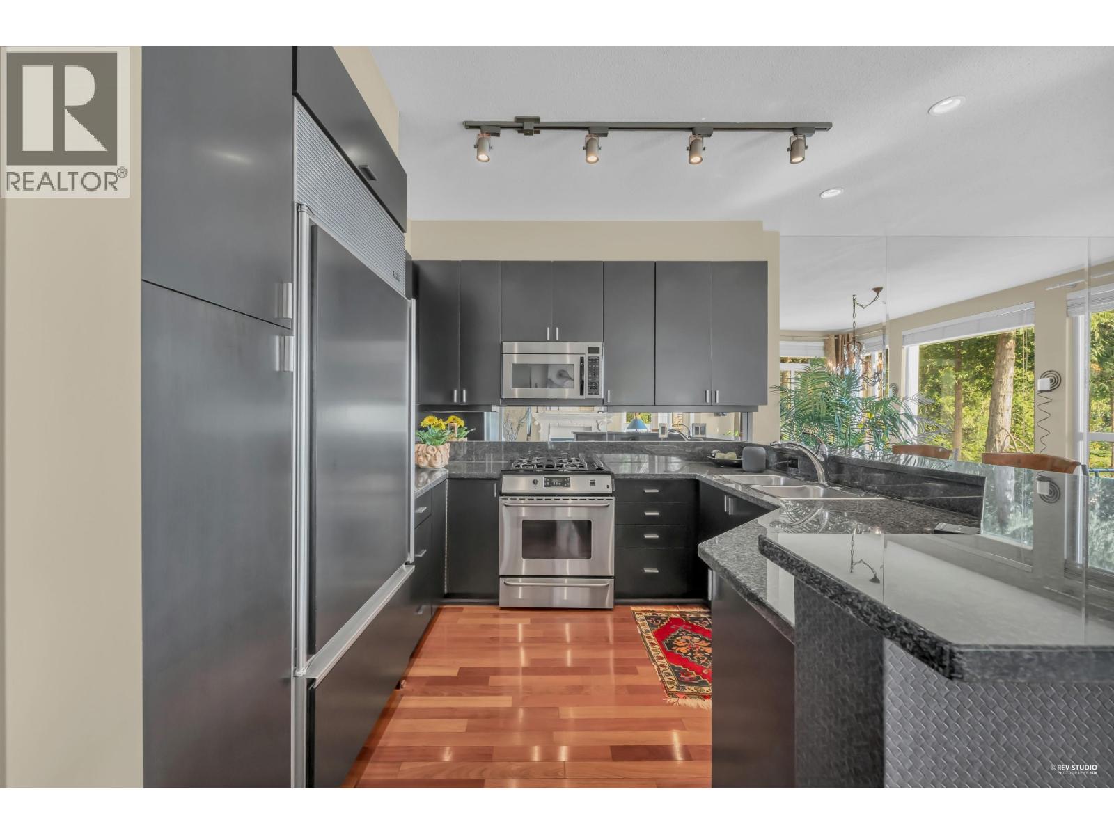 2472 SHADBOLT LANE, West Vancouver