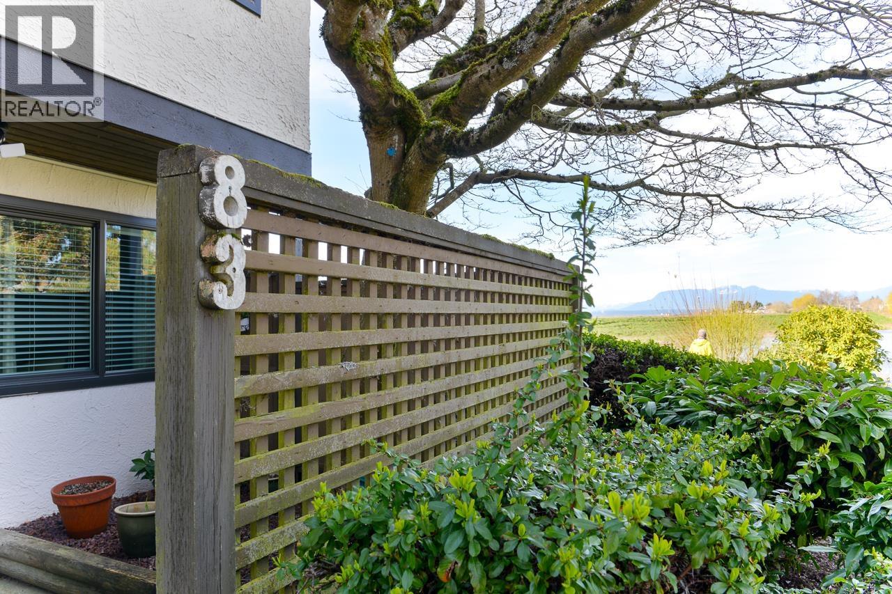 #83-11491 7TH Avenue, Richmond