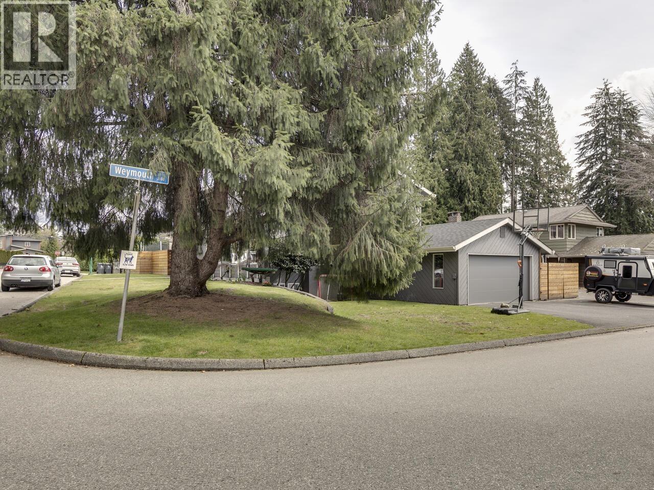 763 WEYMOUTH DRIVE, North Vancouver