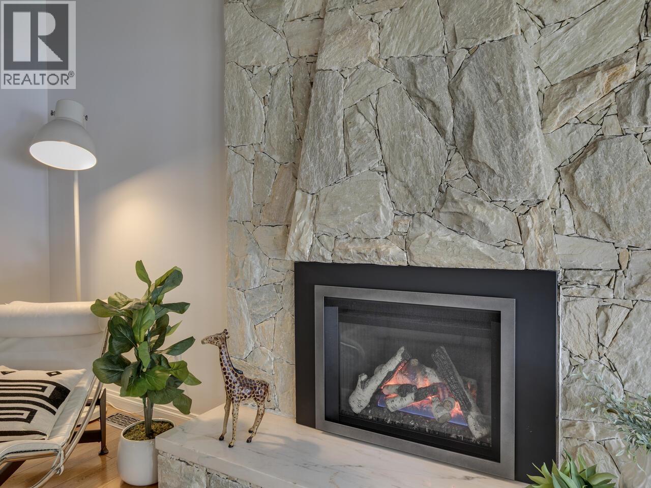 763 WEYMOUTH DRIVE, North Vancouver