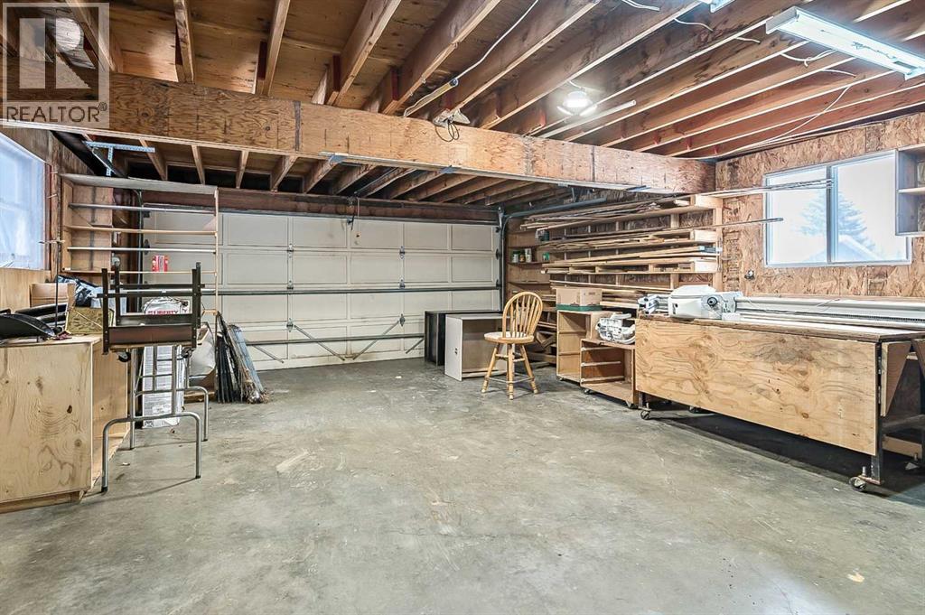 Single Family House 4 Level for Sale in  Macewan Meadow Way NW MacEwan Glen Calgary 