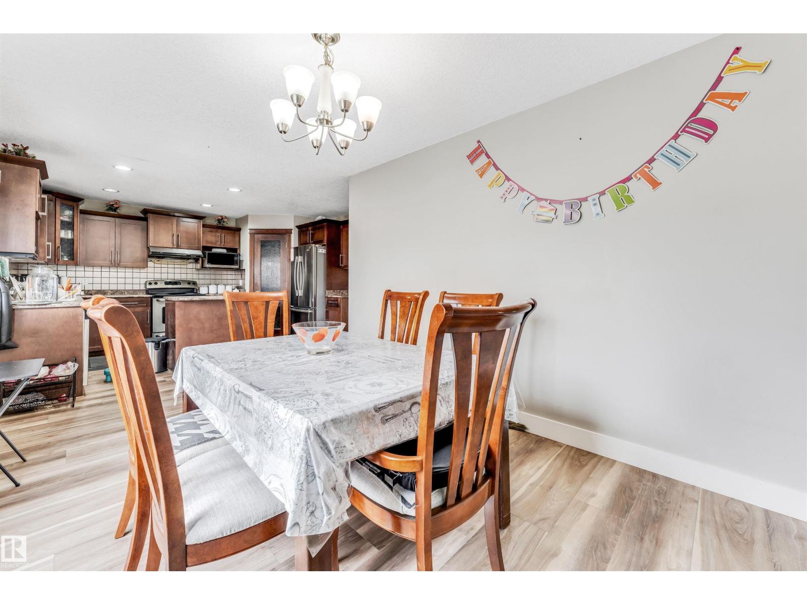 3228 18 st NW, Edmonton