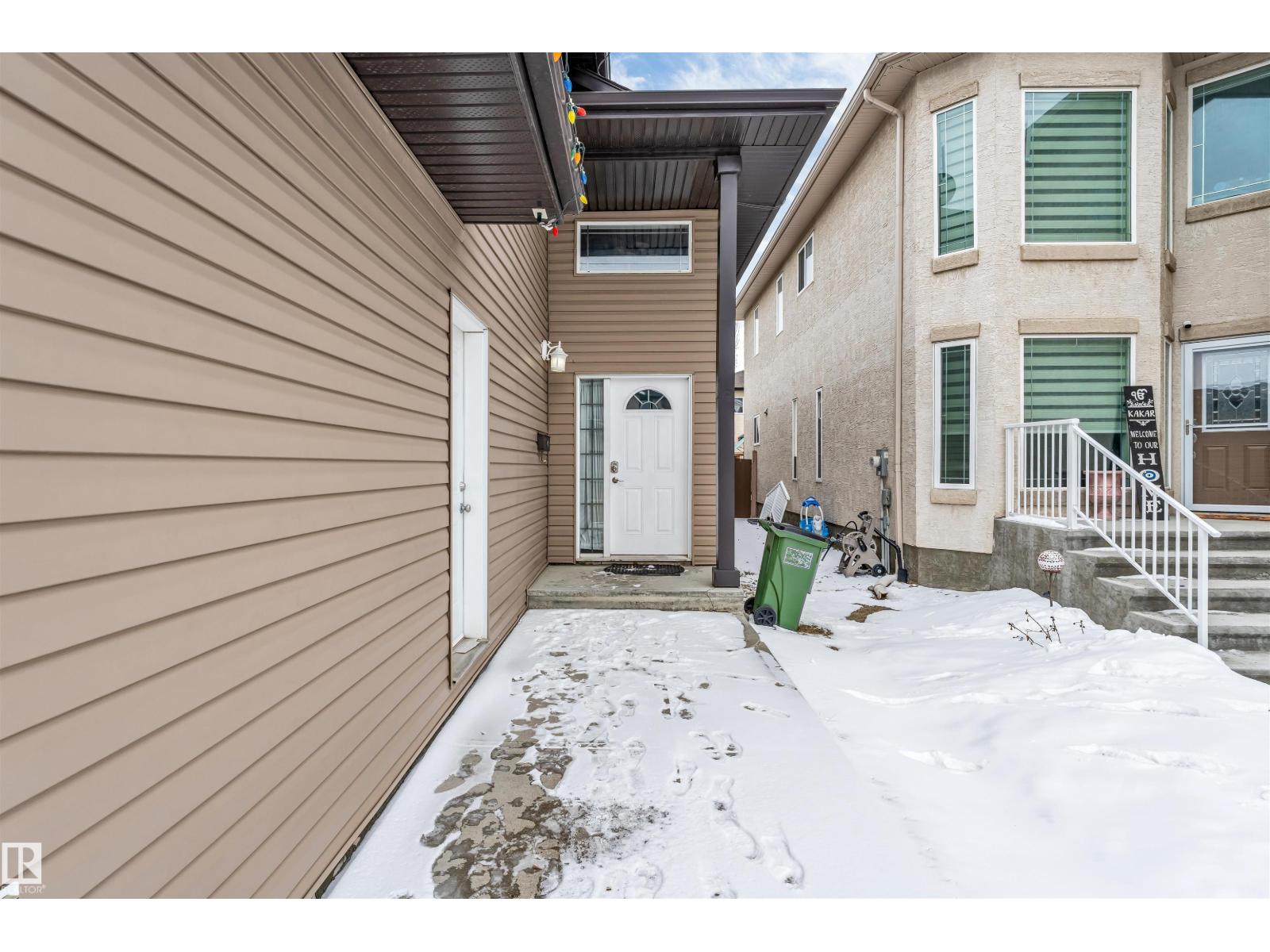 3228 18 st NW, Edmonton