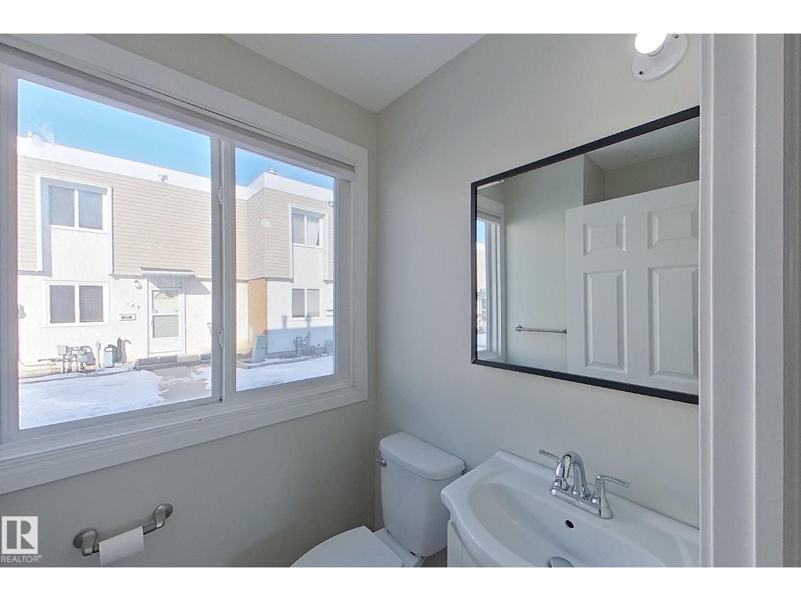 184 CORNELL CT NW, Edmonton