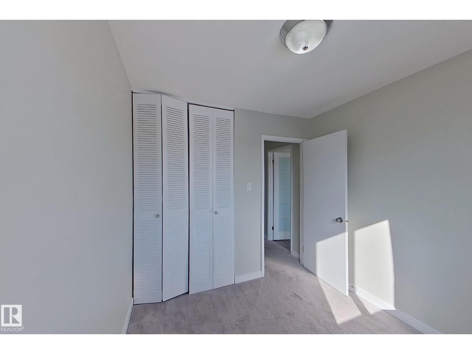 184 CORNELL CT NW, Edmonton