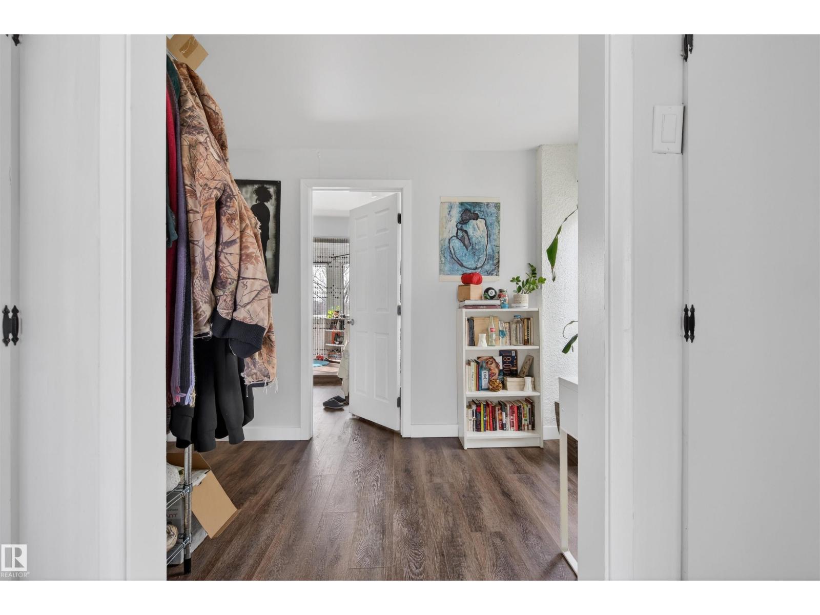 9205 99 ST NW, Edmonton