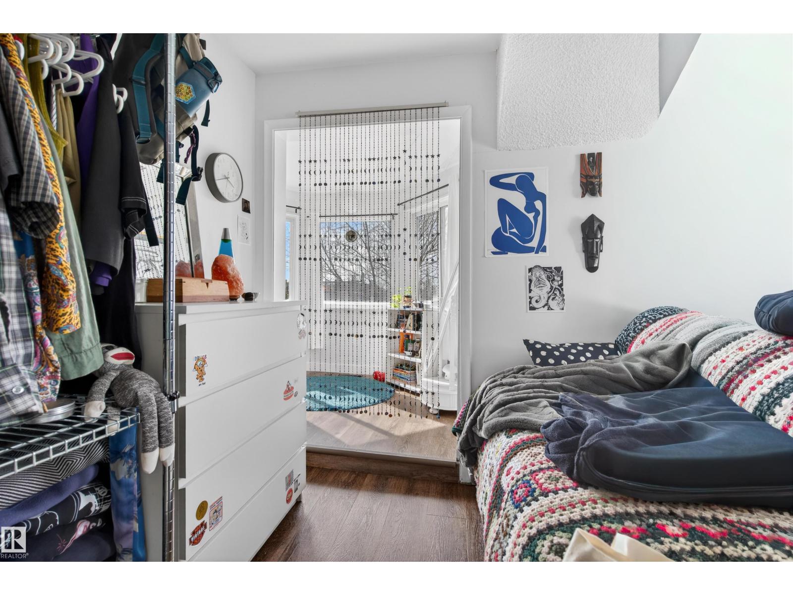 9205 99 ST NW, Edmonton