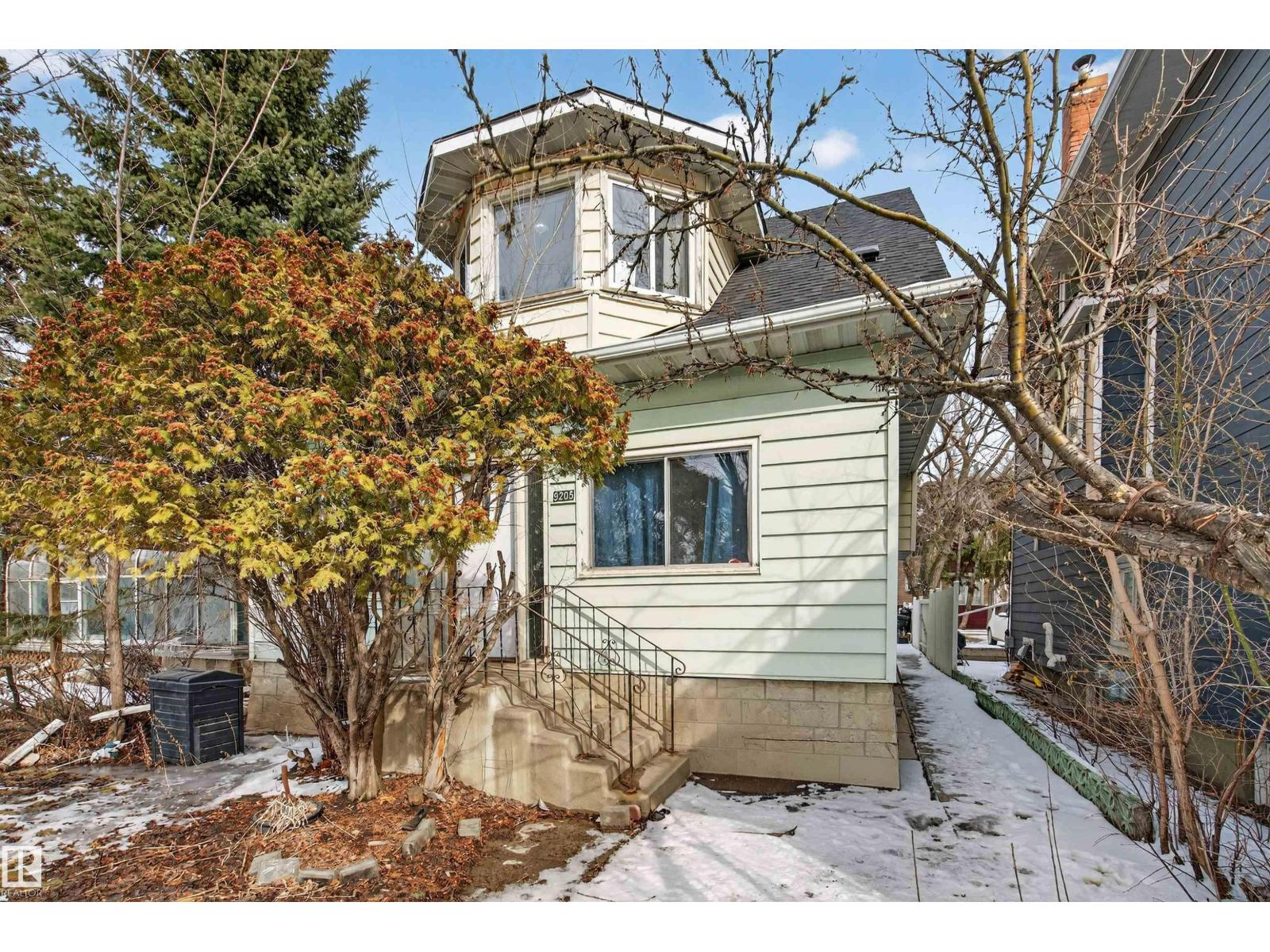9205 99 ST NW, Edmonton