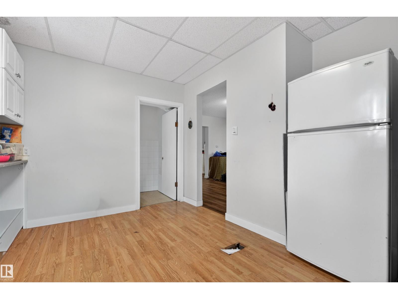 9205 99 ST NW, Edmonton