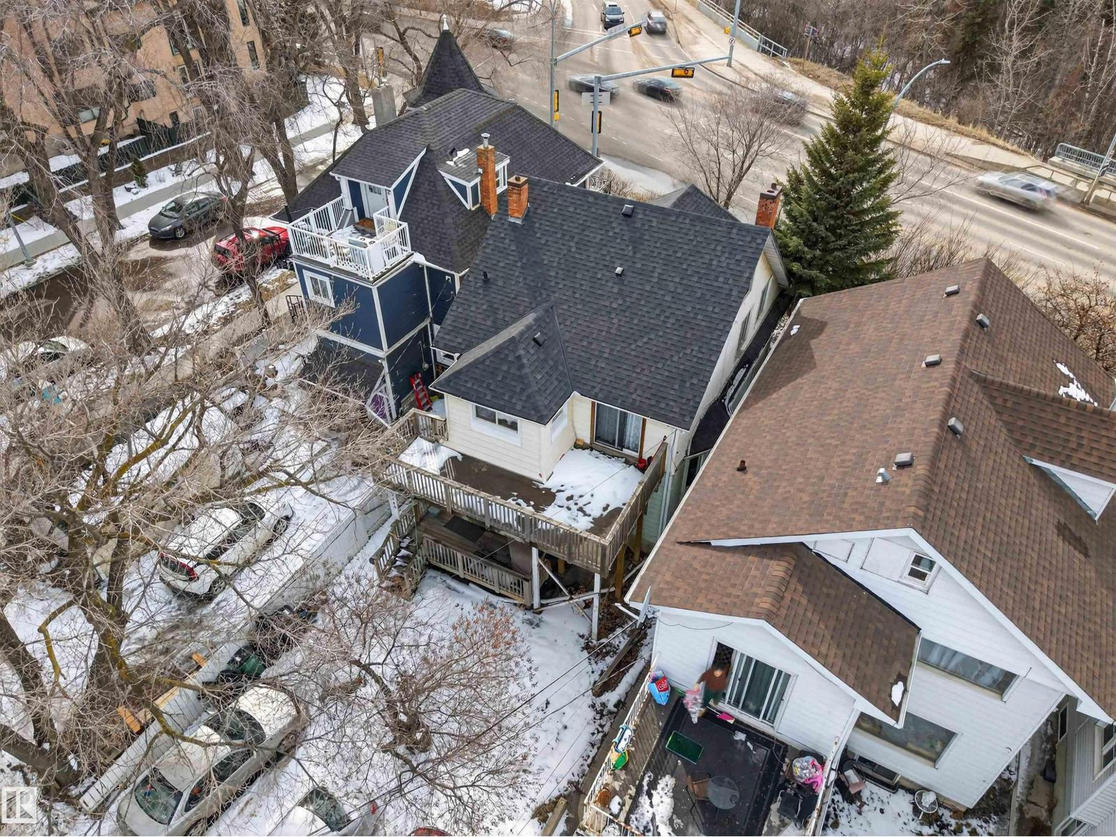 9205 99 ST NW, Edmonton