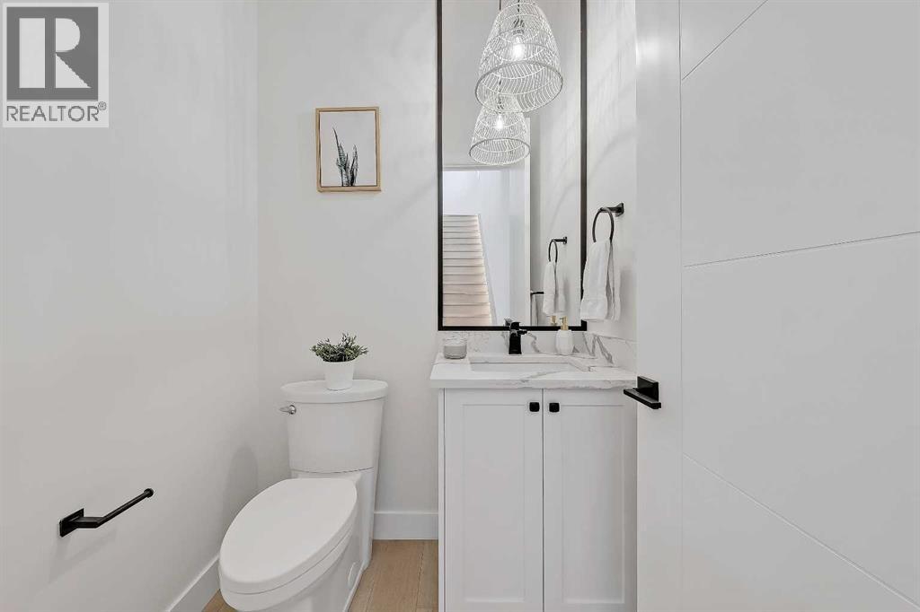 Single Family House for Sale in   Avenue NW Capitol Hill Calgary 