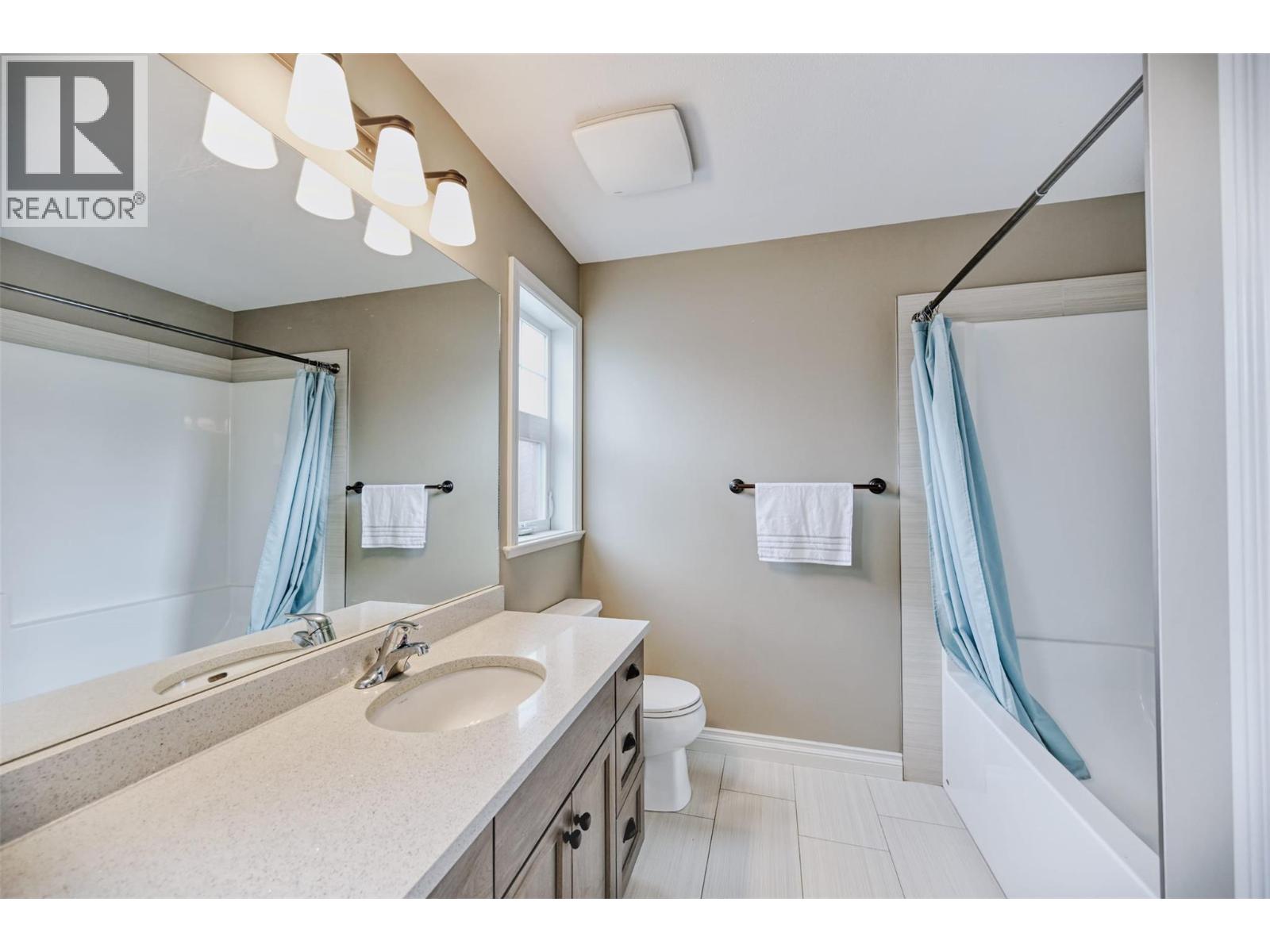 #42 2450 RADIO TOWER ROAD - 11