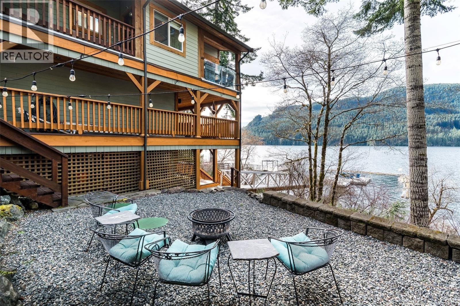  9646 Creekside Drive, Youbou