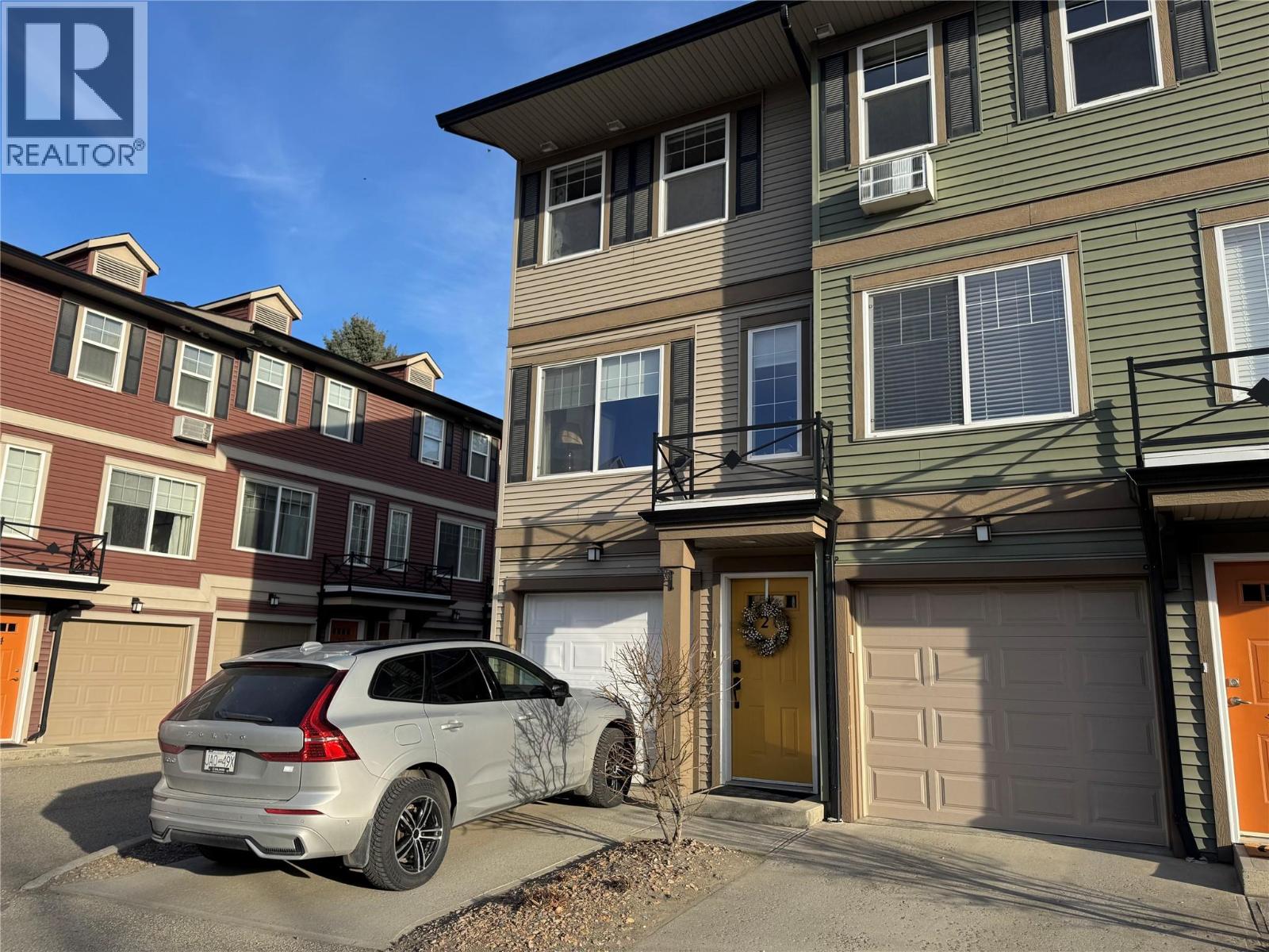 #20 1970 Braeview Place - 2